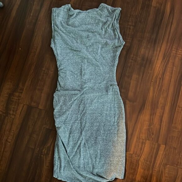 Pam & Gela Sleeveless Dress - Scrunch Side - Size Small - Gray Dress - Picture 4 of 4